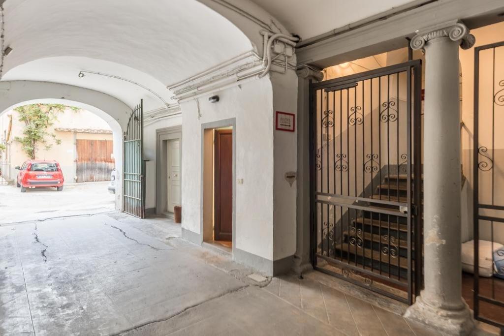 La Casa Di Ugo-A Due Passi Dal Duomo Apartment Florence Ngoại thất bức ảnh